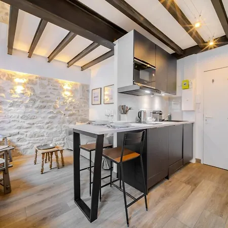 Le Petit Loft - Joli Duplex - Climatisation Apartamento