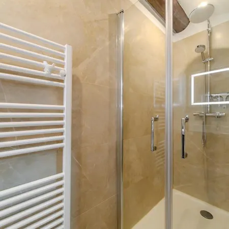 Le Petit Loft - Joli Duplex - Climatisation *